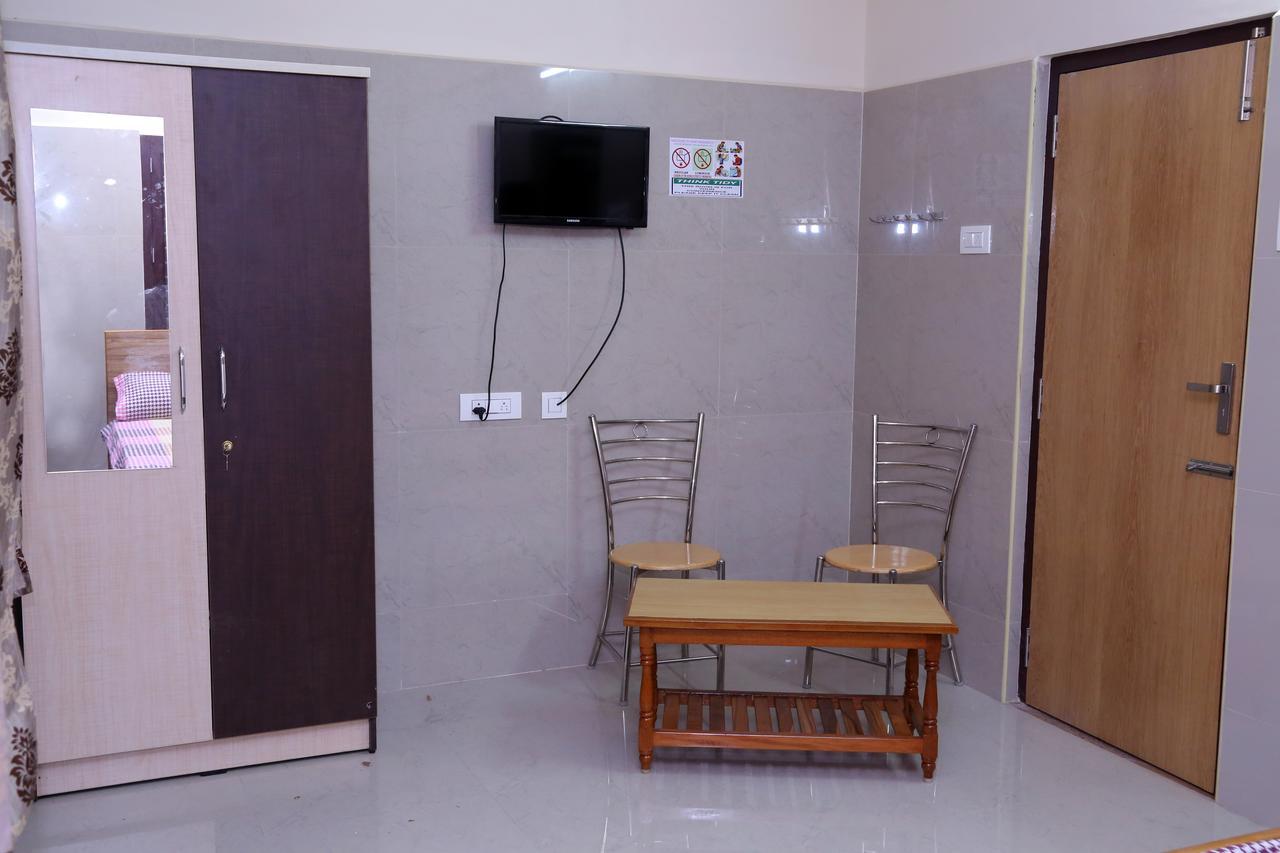 Sgrt Residency Otel Vellore Dış mekan fotoğraf